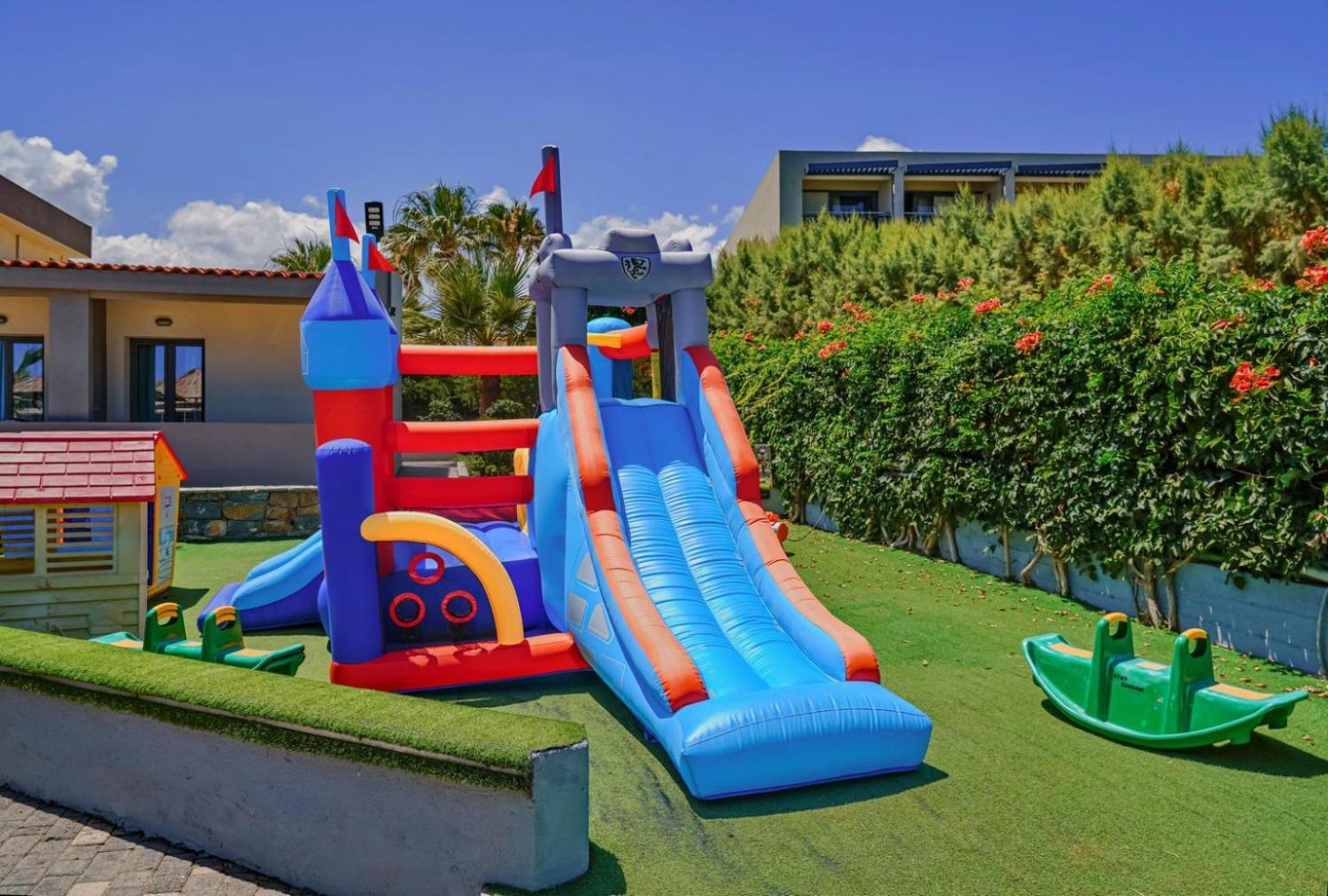Kalia Beach ゴウヴァイ エクステリア 写真